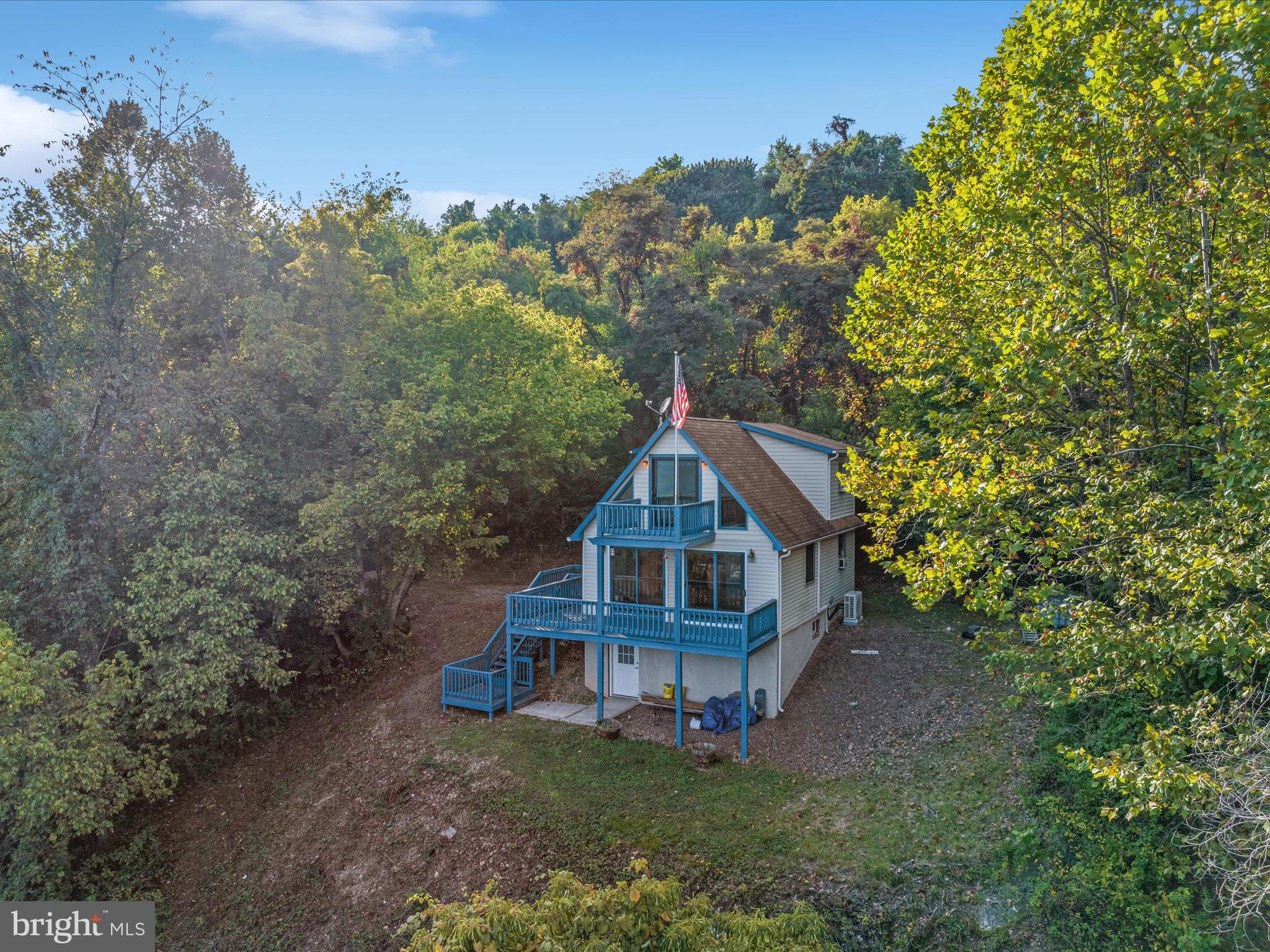 HIGH MOUNTAIN ORCHARDS - Residential