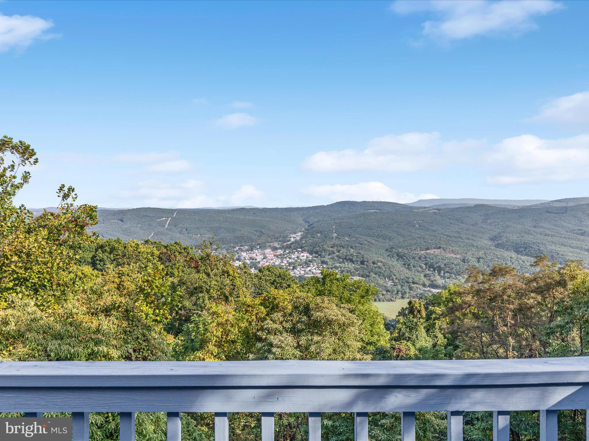 HIGH MOUNTAIN ORCHARDS - Residential