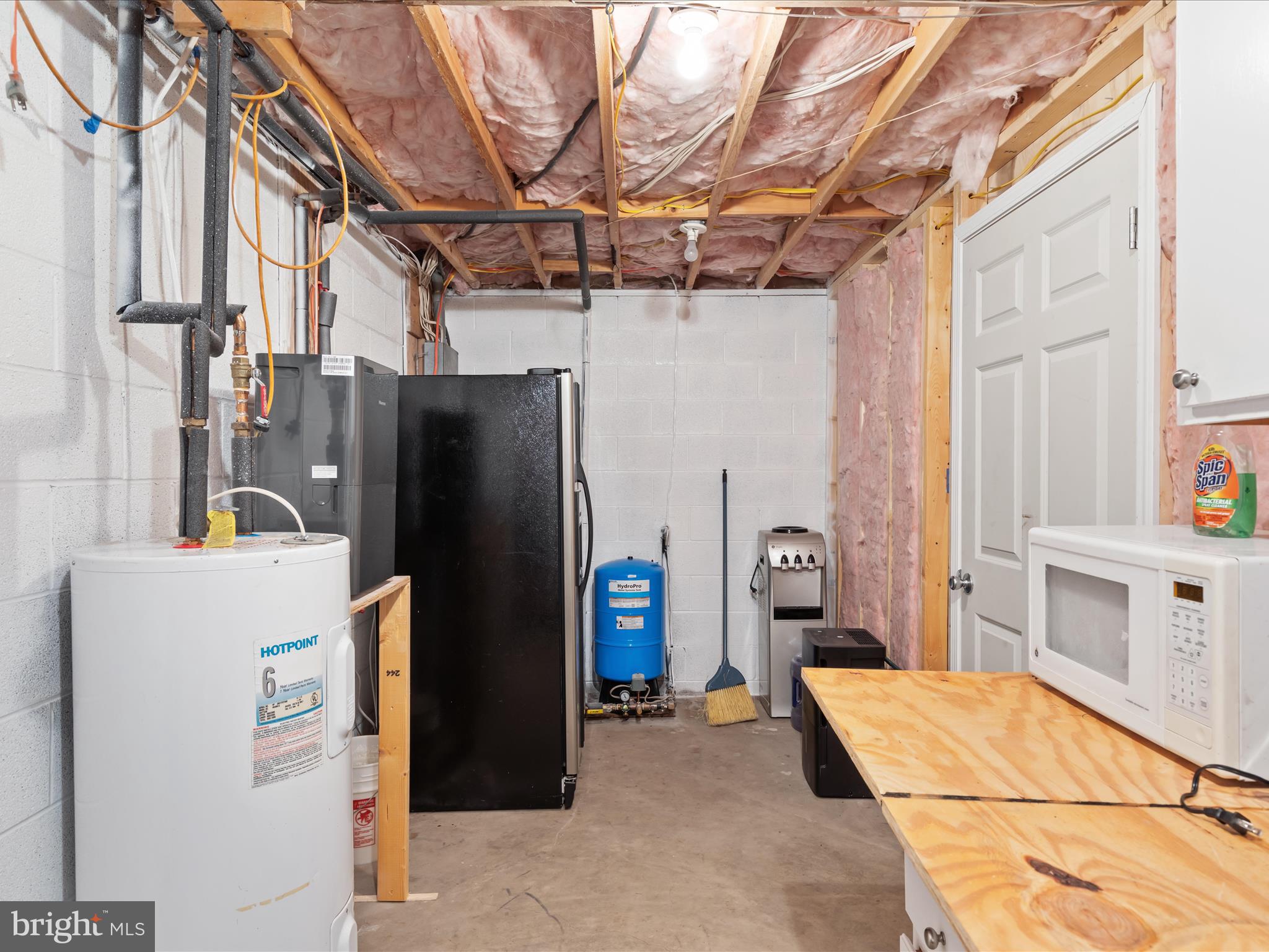 HIGH MOUNTAIN ORCHARDS - Residential