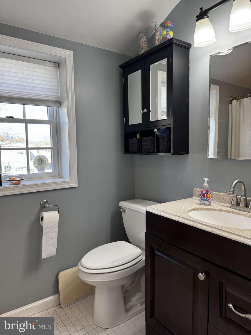 LAFAYETTE HILL - Residential