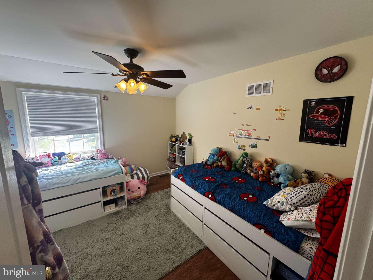 LAFAYETTE HILL - Residential