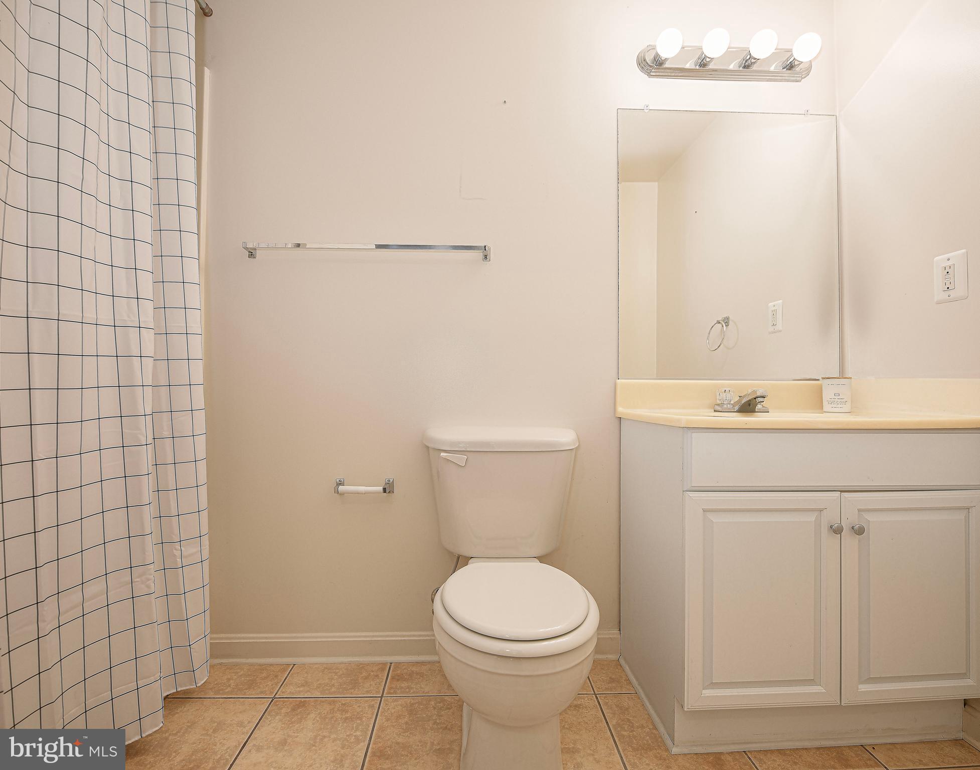 RIDGELY CHOICE - Residential