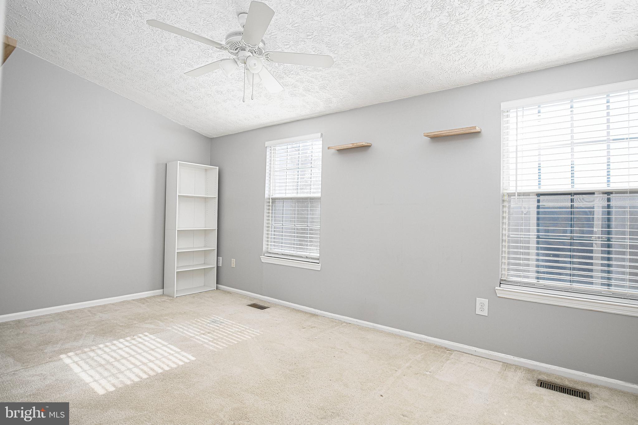 RIDGELY CHOICE - Residential