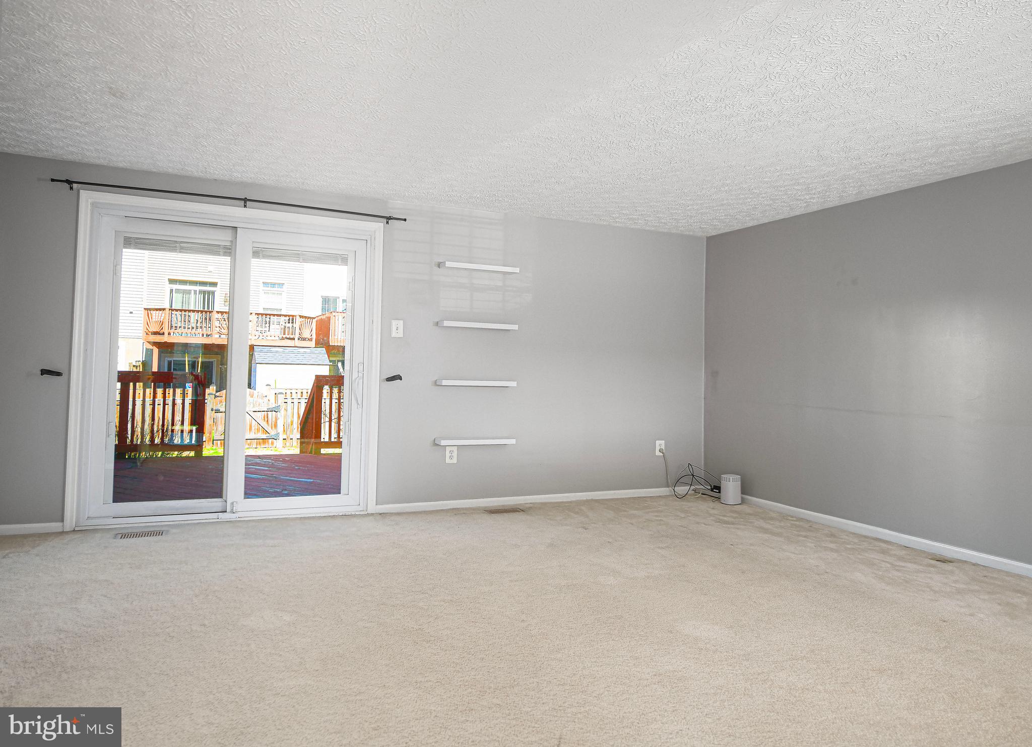 RIDGELY CHOICE - Residential