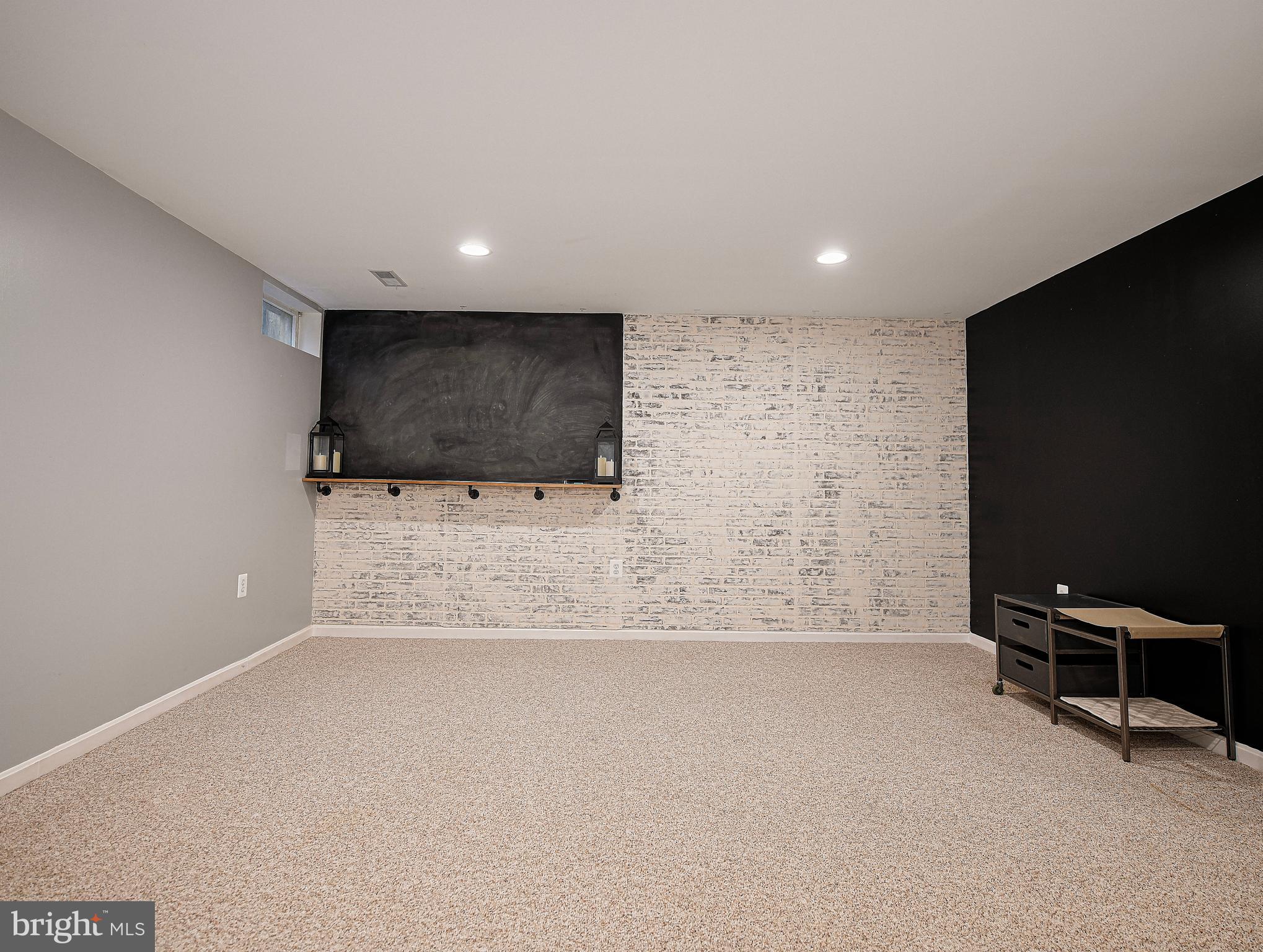 RIDGELY CHOICE - Residential