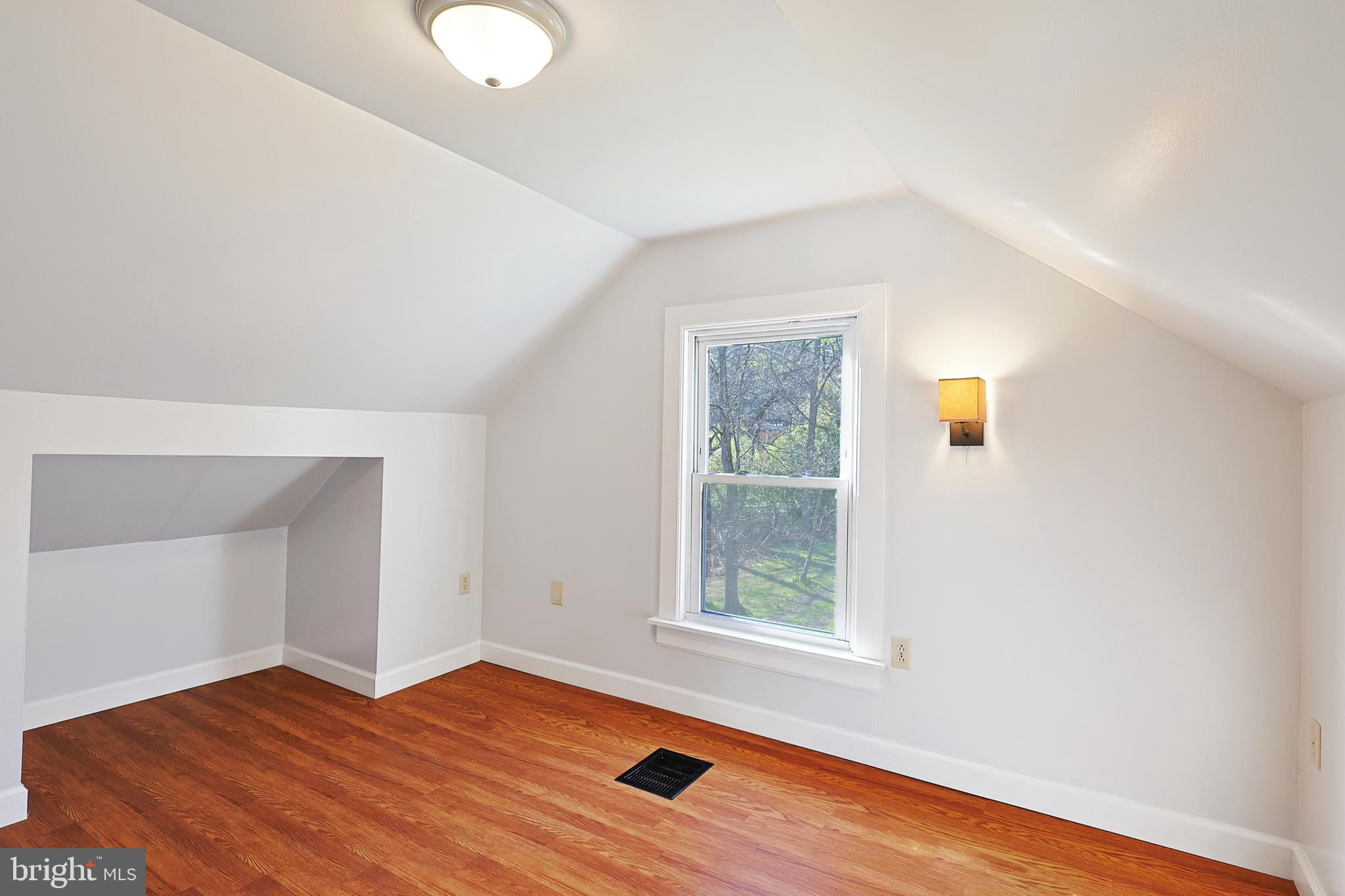 SHORT GAP - Residential