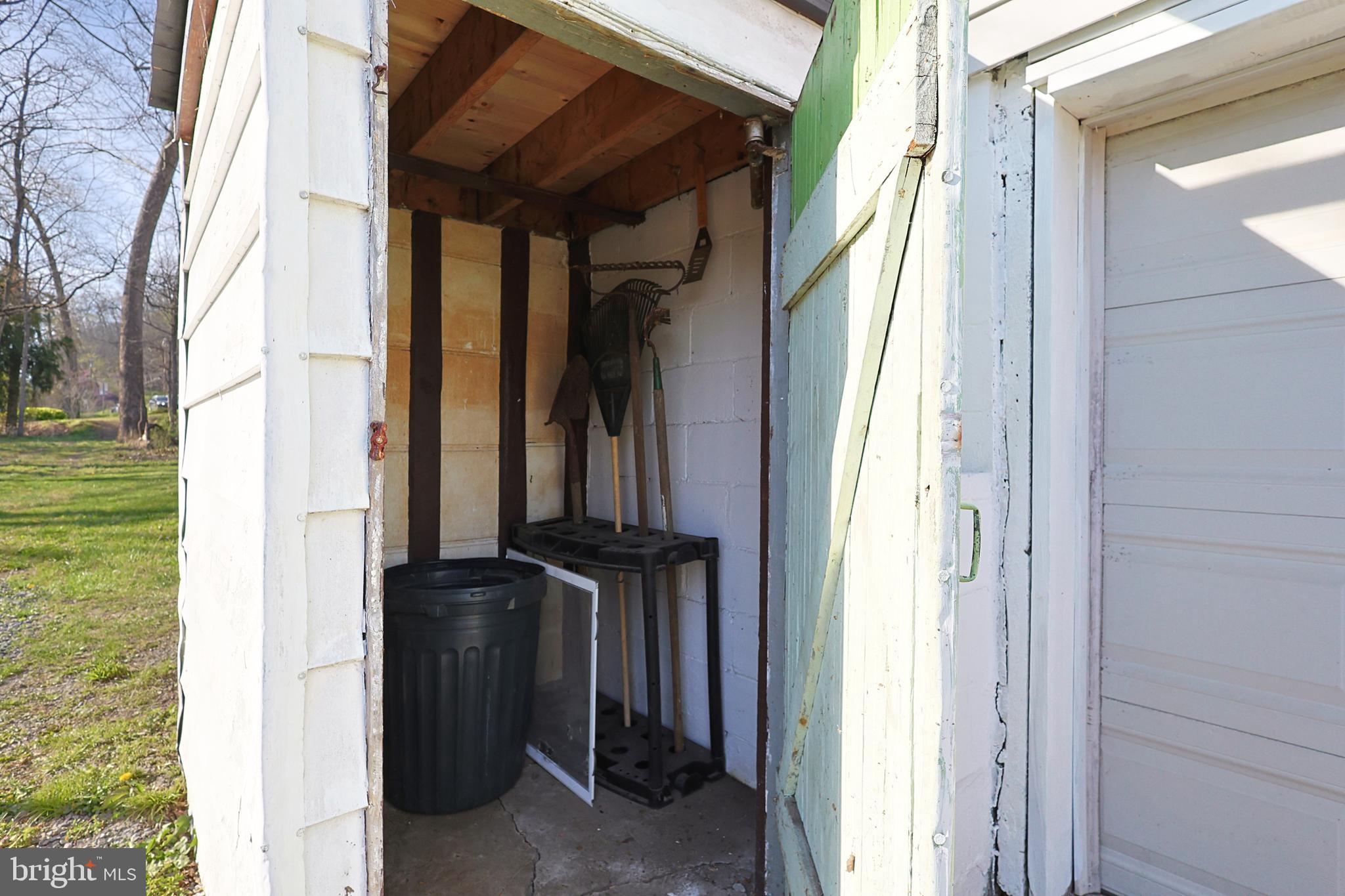 SHORT GAP - Residential