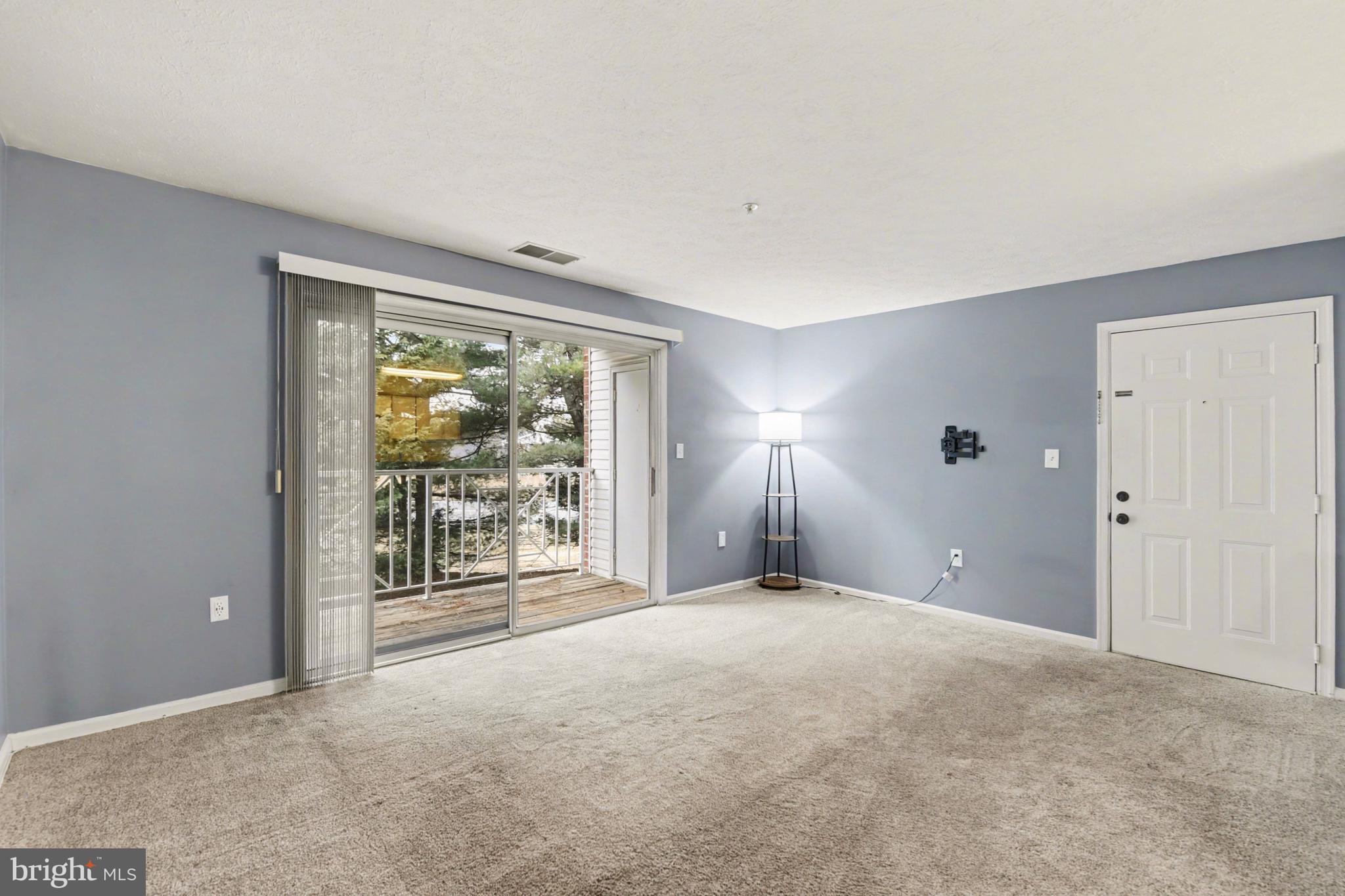 RIVERSIDE PARK - Residential