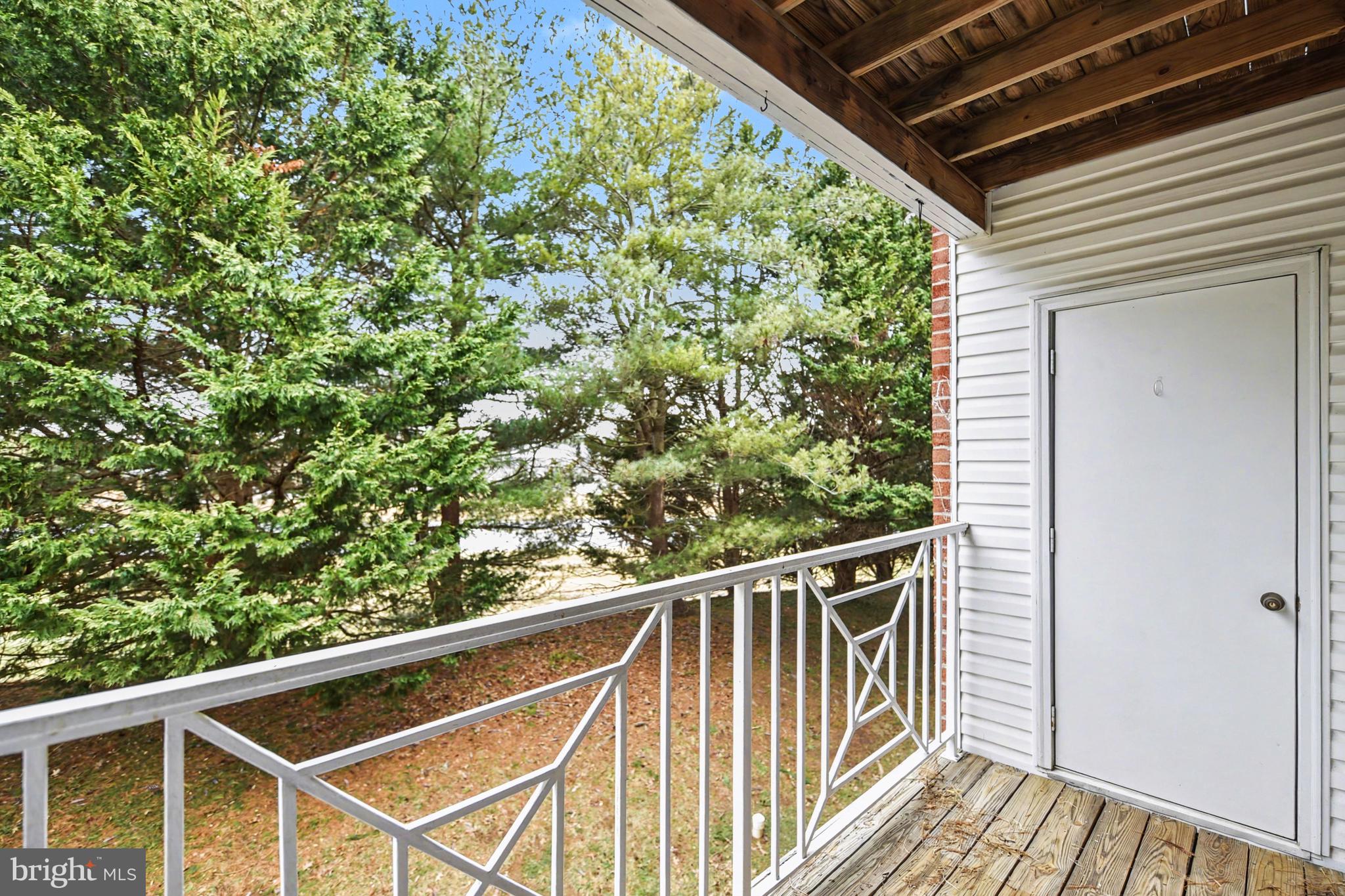 RIVERSIDE PARK - Residential