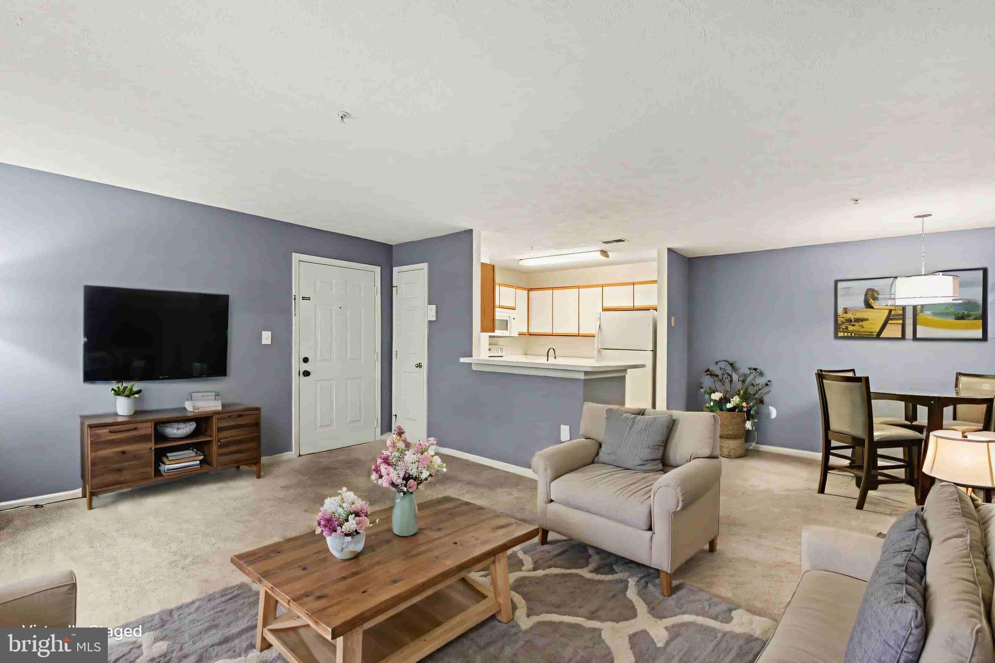 RIVERSIDE PARK - Residential