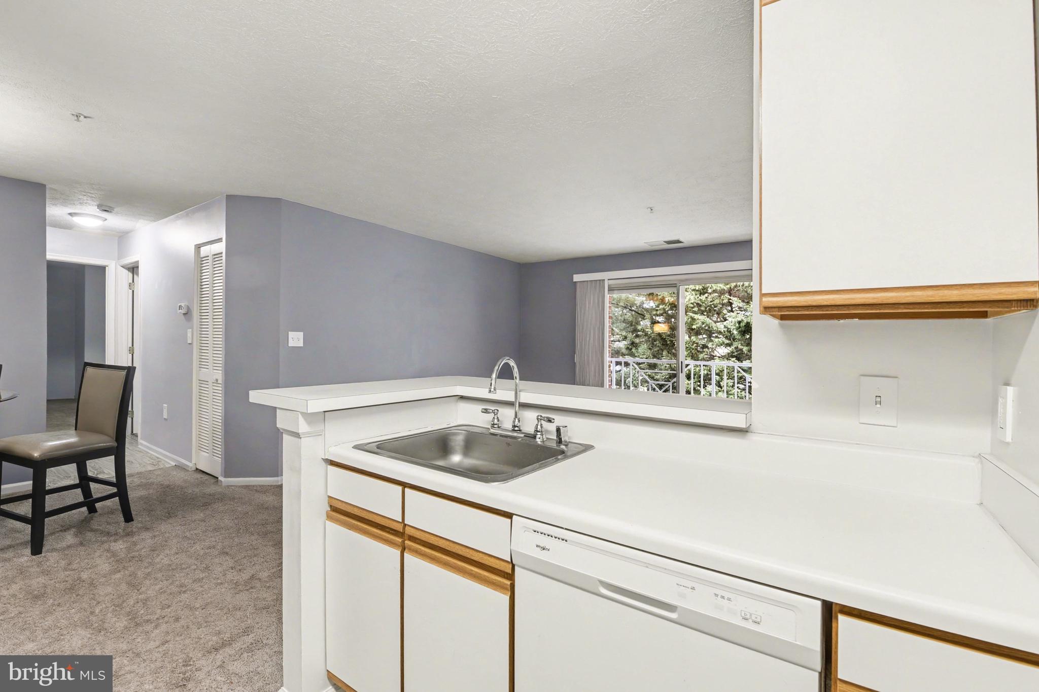 RIVERSIDE PARK - Residential