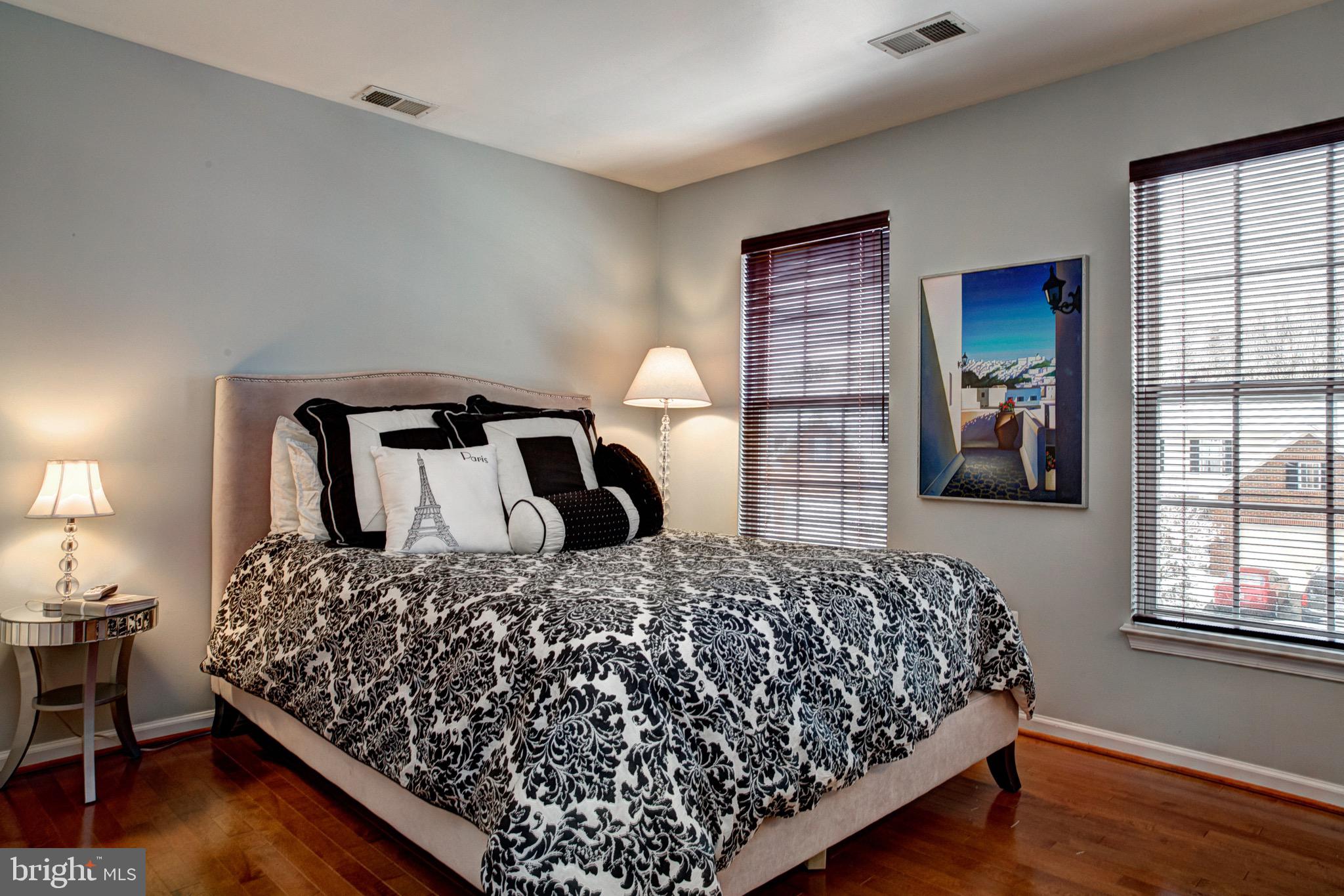 CEDAR KNOLL - Residential Lease