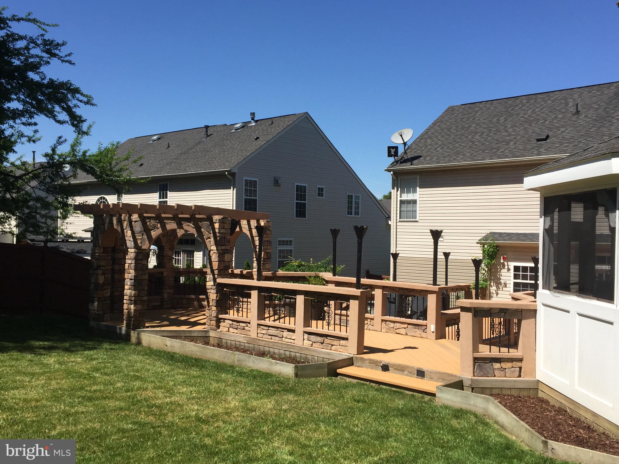 CEDAR KNOLL - Residential Lease