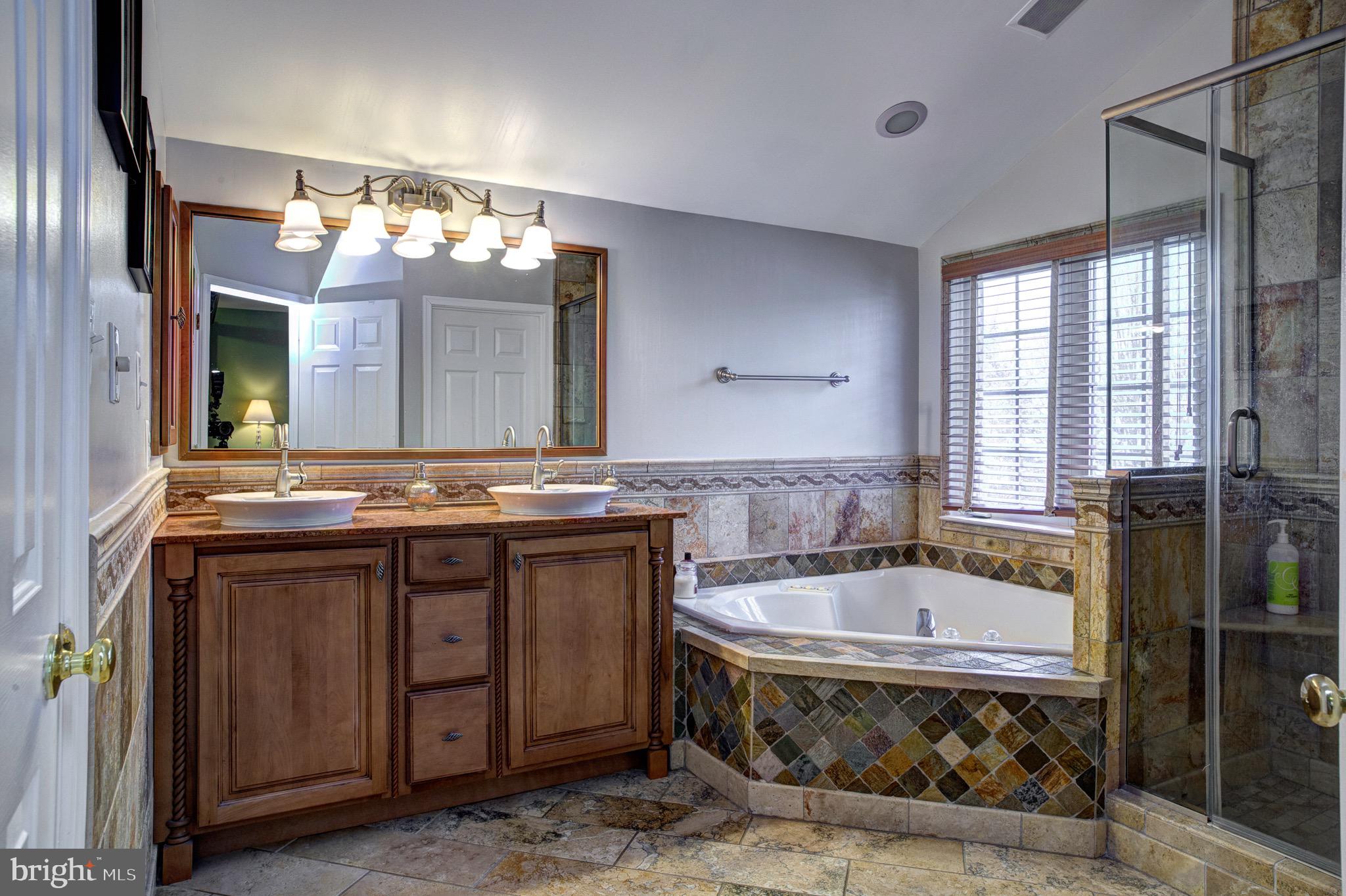 CEDAR KNOLL - Residential Lease