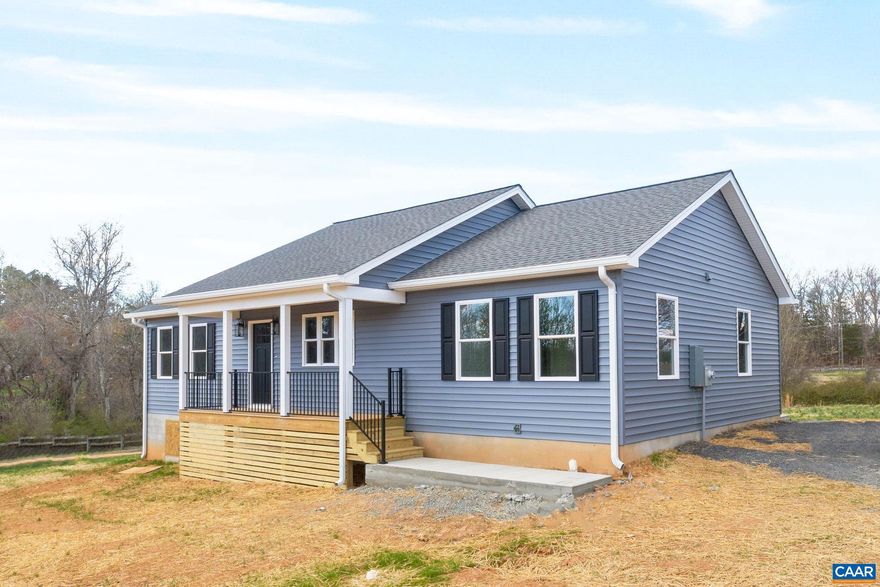 New construction built by DES Construction located in the heart of Scottsville on nearly two acres of land.  This residence features a split-bedroom design with three bedrooms and two full bathrooms. The kitchen is equipped with granite countertops, a large pantry, a breakfast bar, stainless steel appliances, and a tile backsplash. The home also offers a spacious family room with abundant natural light.  The master suite includes a walk-in closet, double vanities, and a tile shower. Outdoor living spaces include a covered front porch and a rear deck.  Owner is a licensed realtor in VA.,Granite Counter,White Cabinets