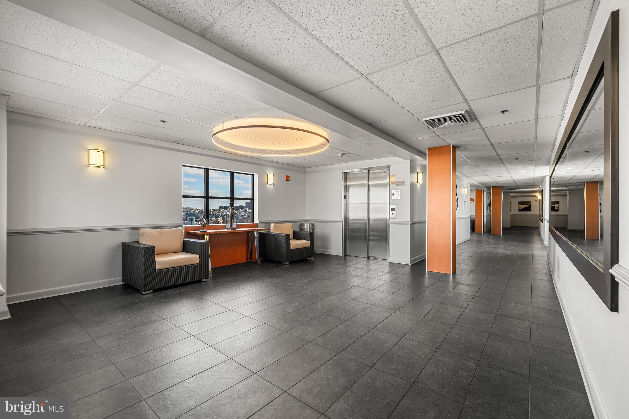 LIGHTHOUSE POINT - Residential