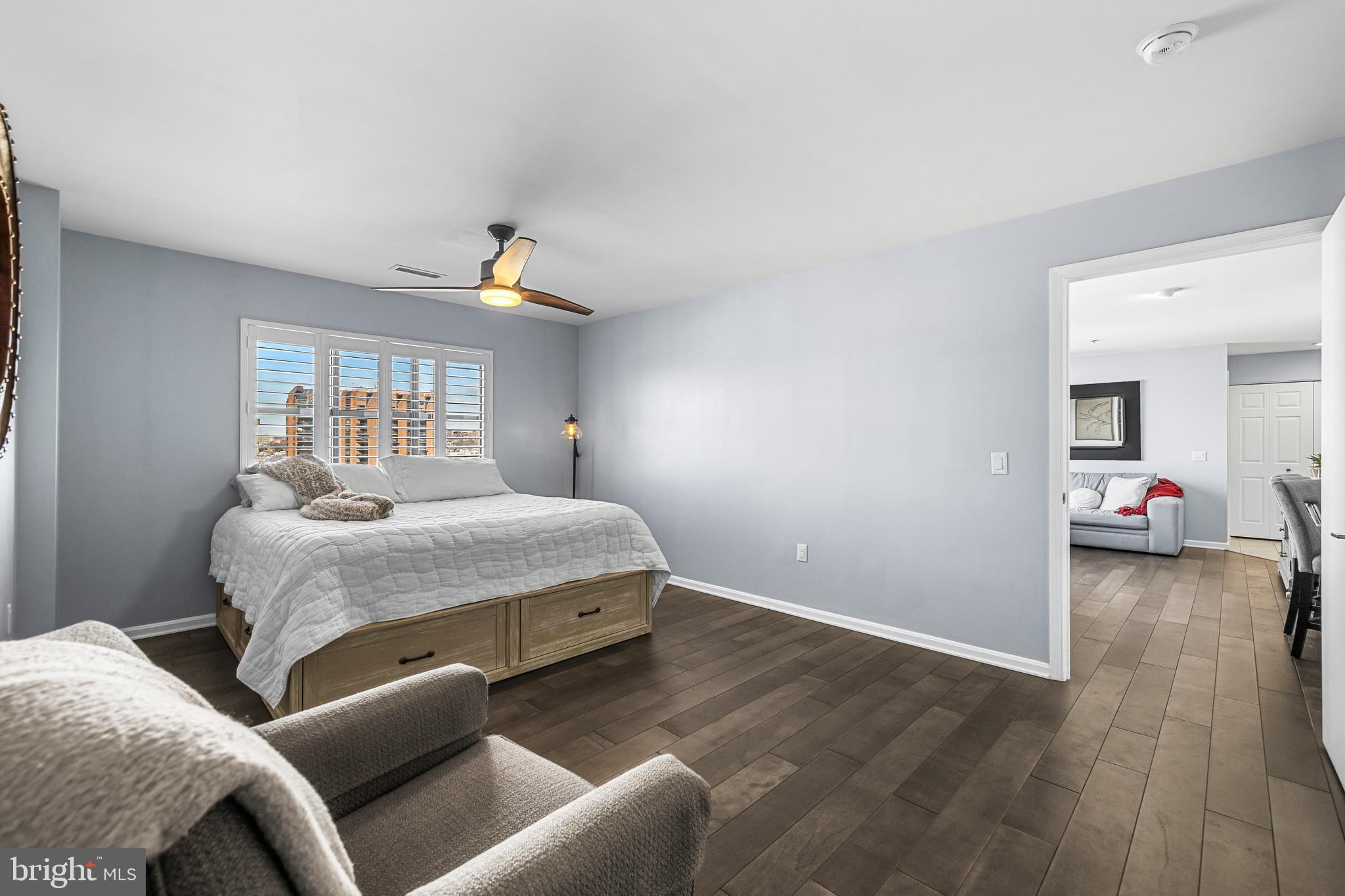 LIGHTHOUSE POINT - Residential