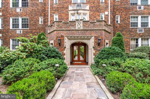 Photo of 3051 Idaho Avenue NW #107, WASHINGTON, DC 20016 (MLS # DCDC2222424) Photo of 3051 Idaho Avenue NW #107, WASHINGTON, DC 20016 (MLS # DCDC2222424)