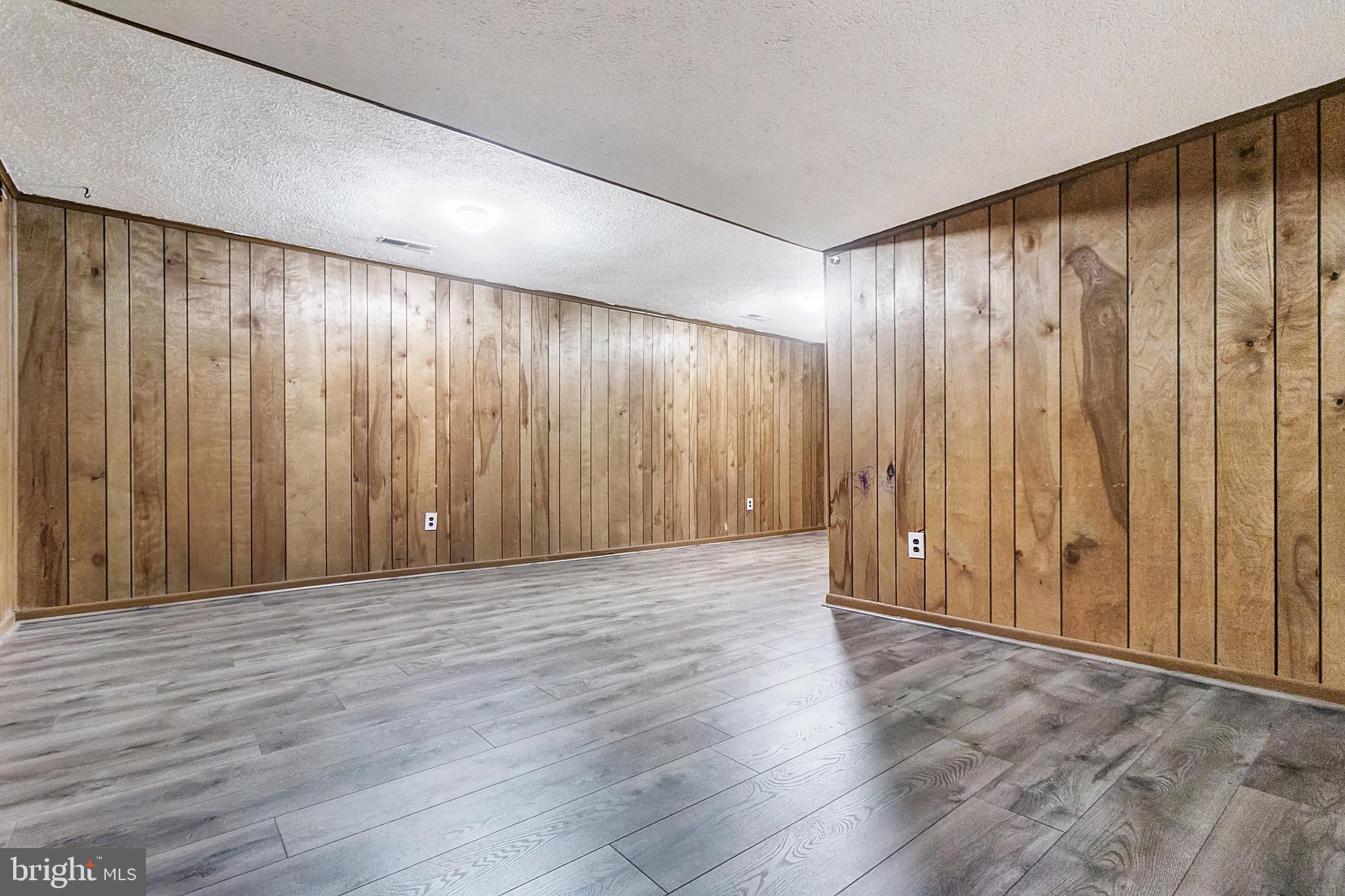 QUAIL VALLEY - Residential