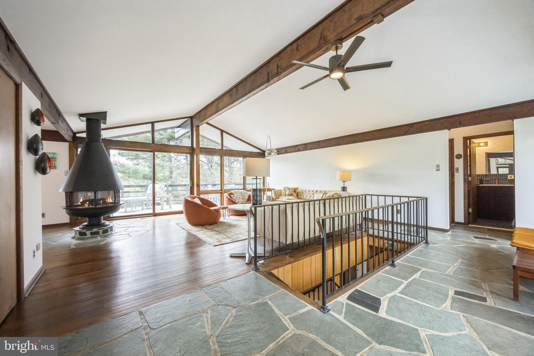 37 LOCHWOOD LANE