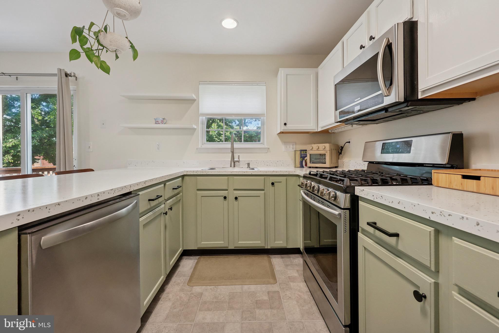 ABBEY LANE - Residential