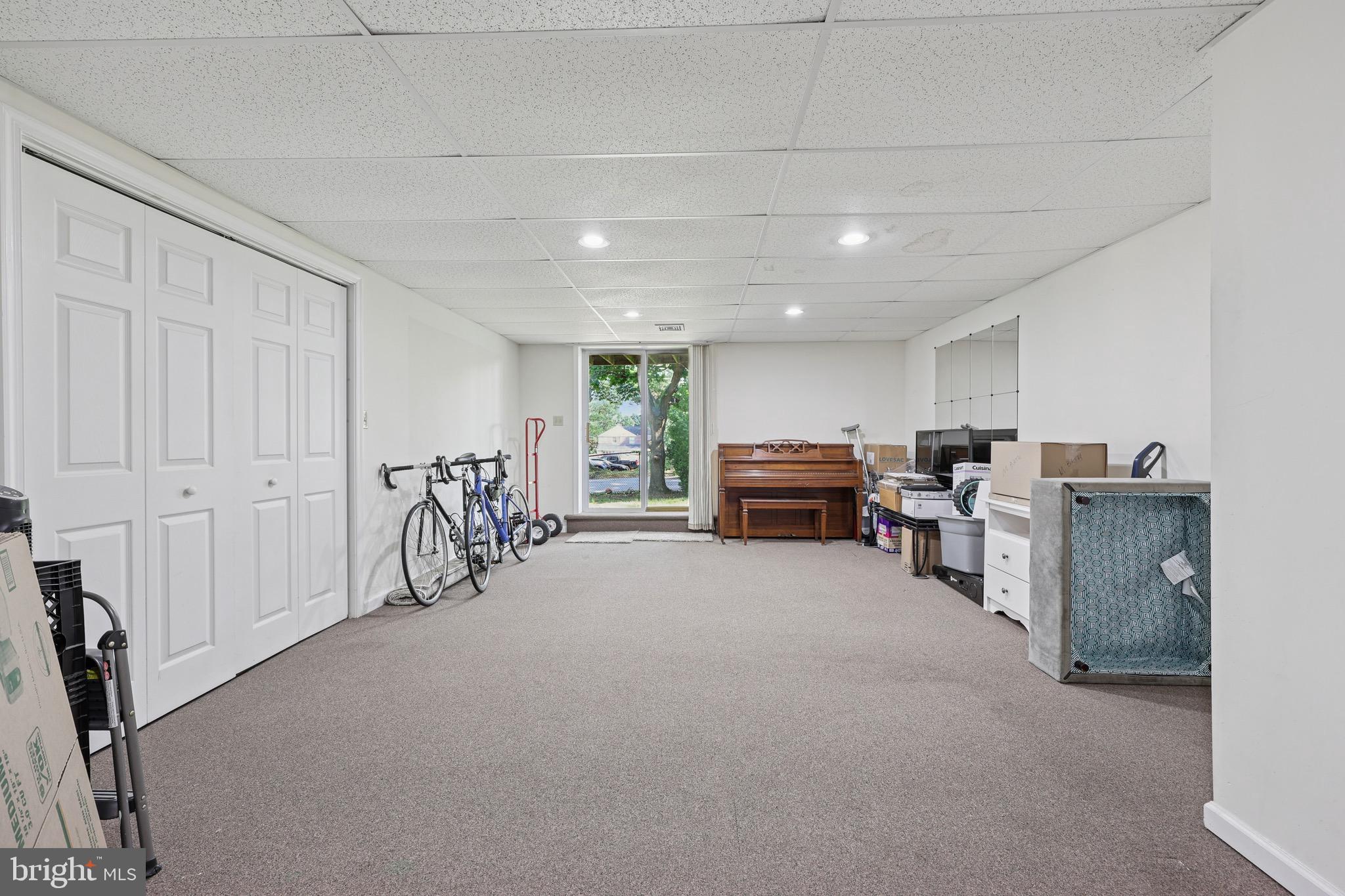 ABBEY LANE - Residential