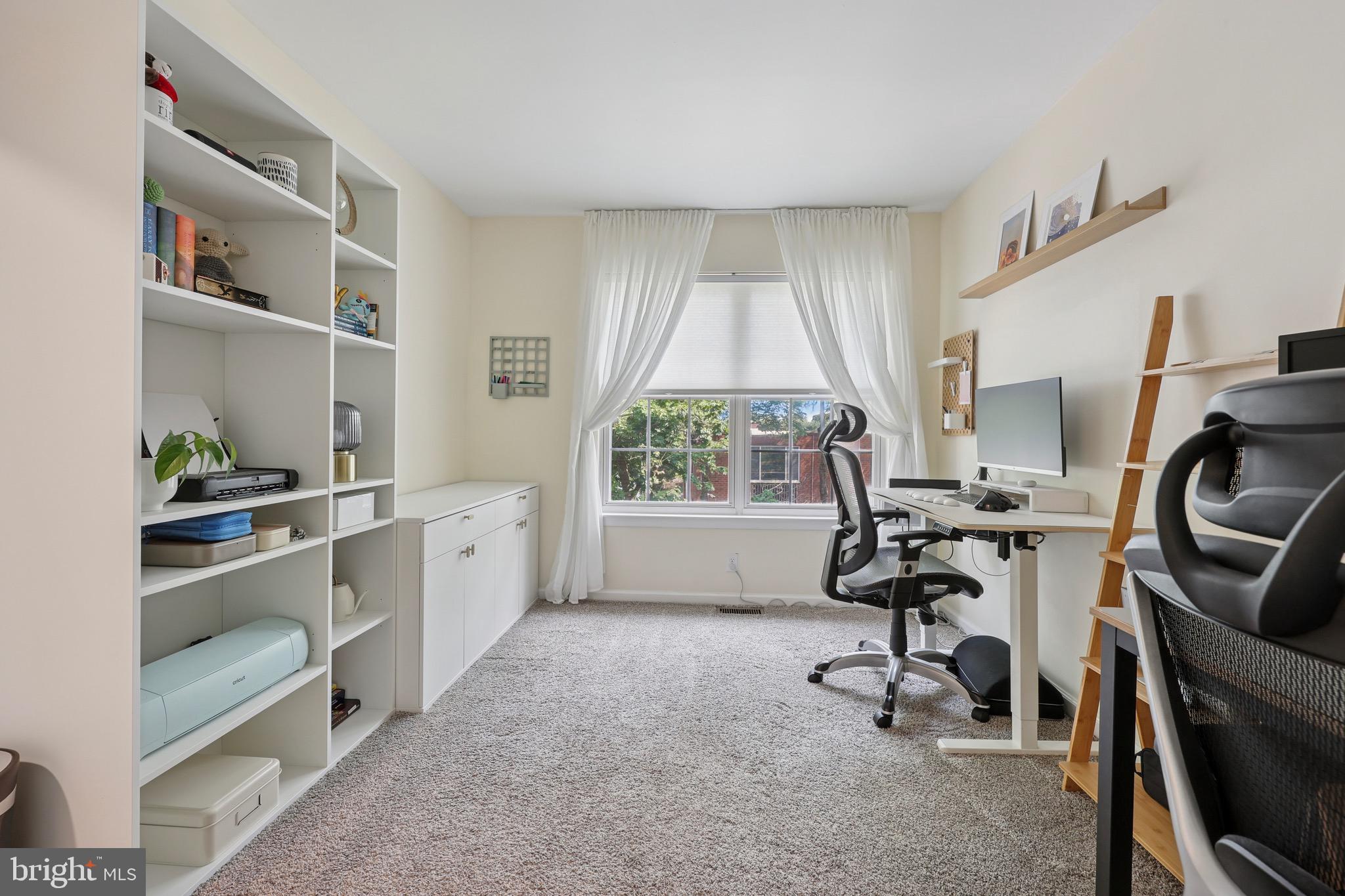 ABBEY LANE - Residential