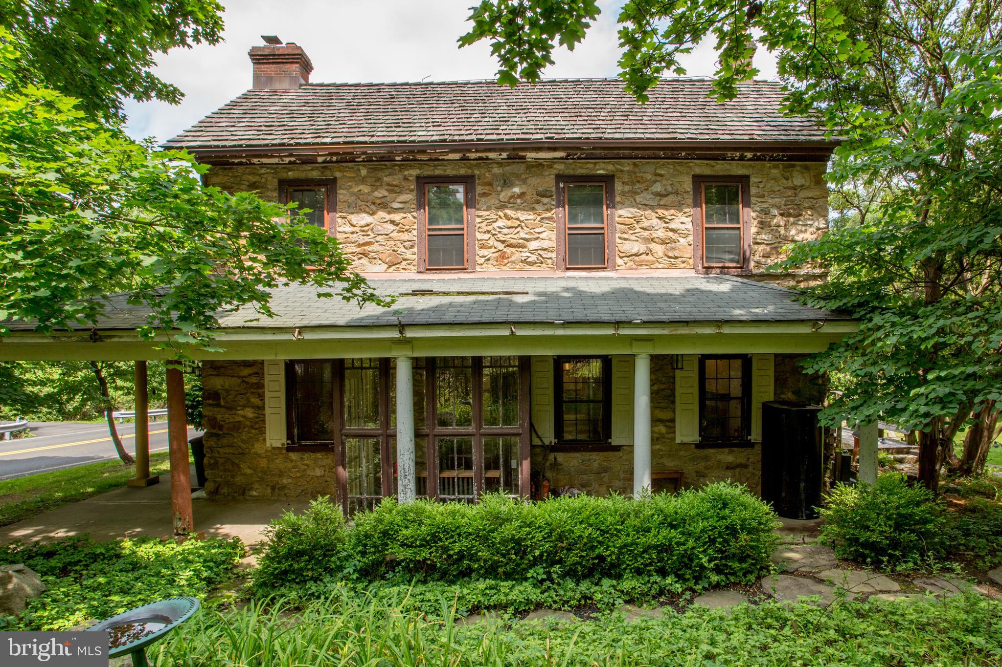 3115 GALLOWS HILL