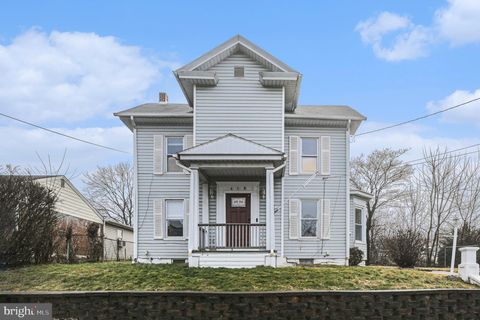 458 HIGHLAND STREET HARRISBURG PA 17113