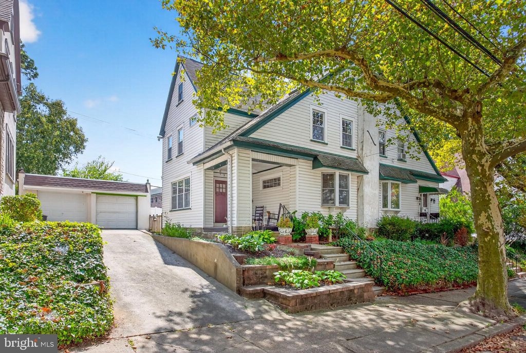 Photo of 7019 Oakley Street, PHILADELPHIA, PA 19111 (MLS # PAPH2532574)