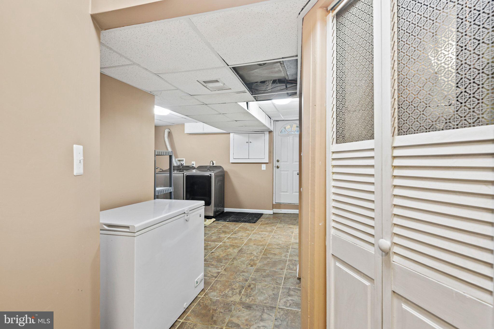 RAMBLEWOOD - Residential