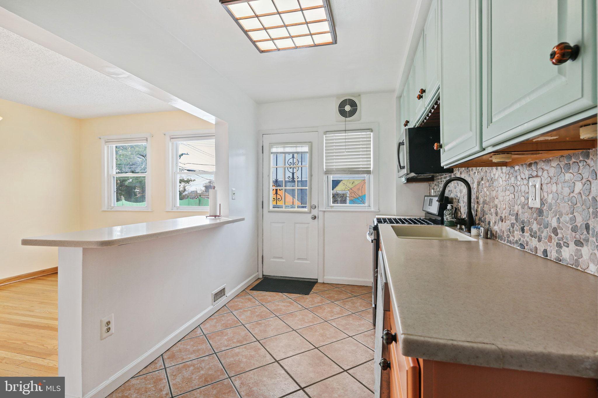 RAMBLEWOOD - Residential