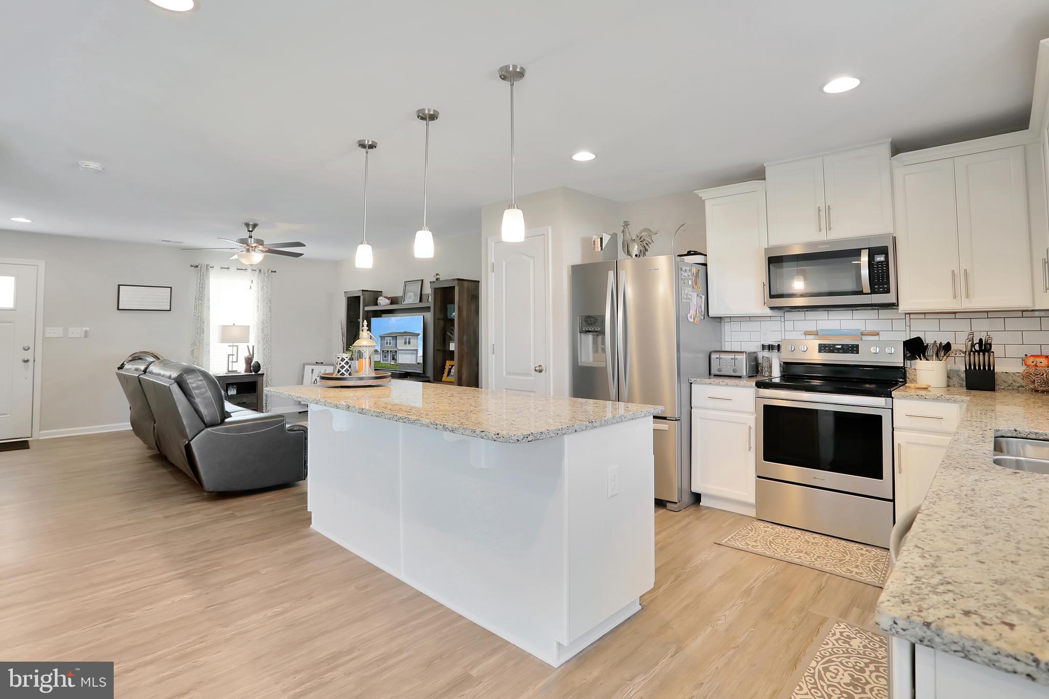 MORNING DOVE ESTATES - Residential