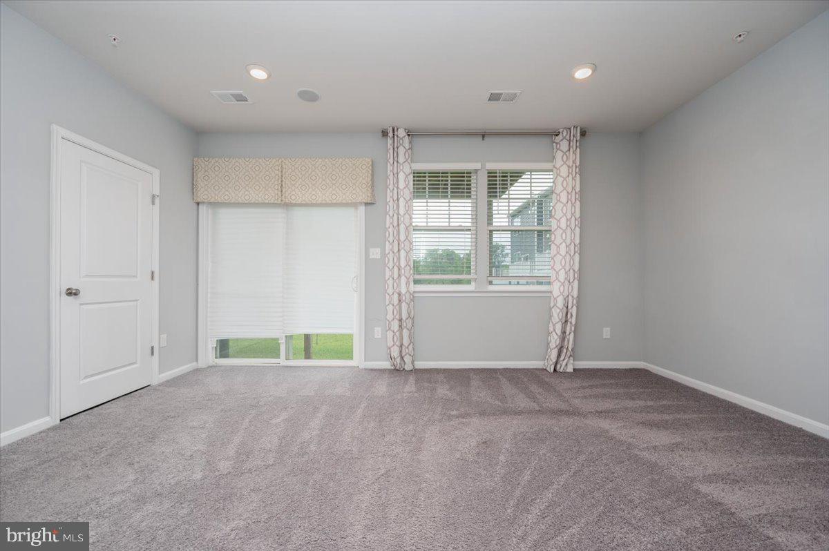 SEVERN MEADOWS - Residential Lease