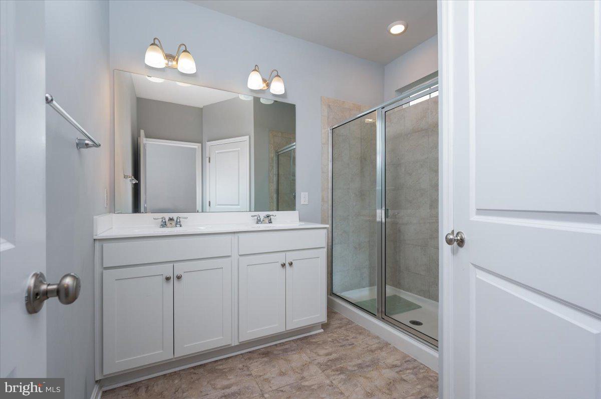 SEVERN MEADOWS - Residential Lease