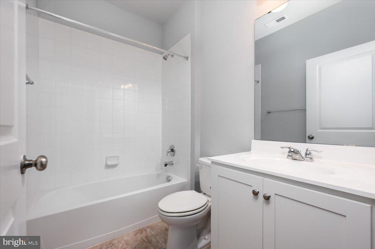 SEVERN MEADOWS - Residential Lease