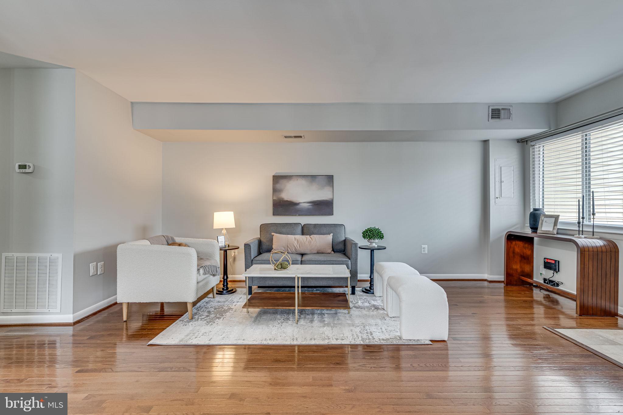 PINEWOOD LAWNS - Residential