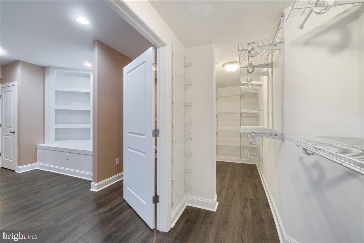 WOODLANDS AT WARWICK - Residential