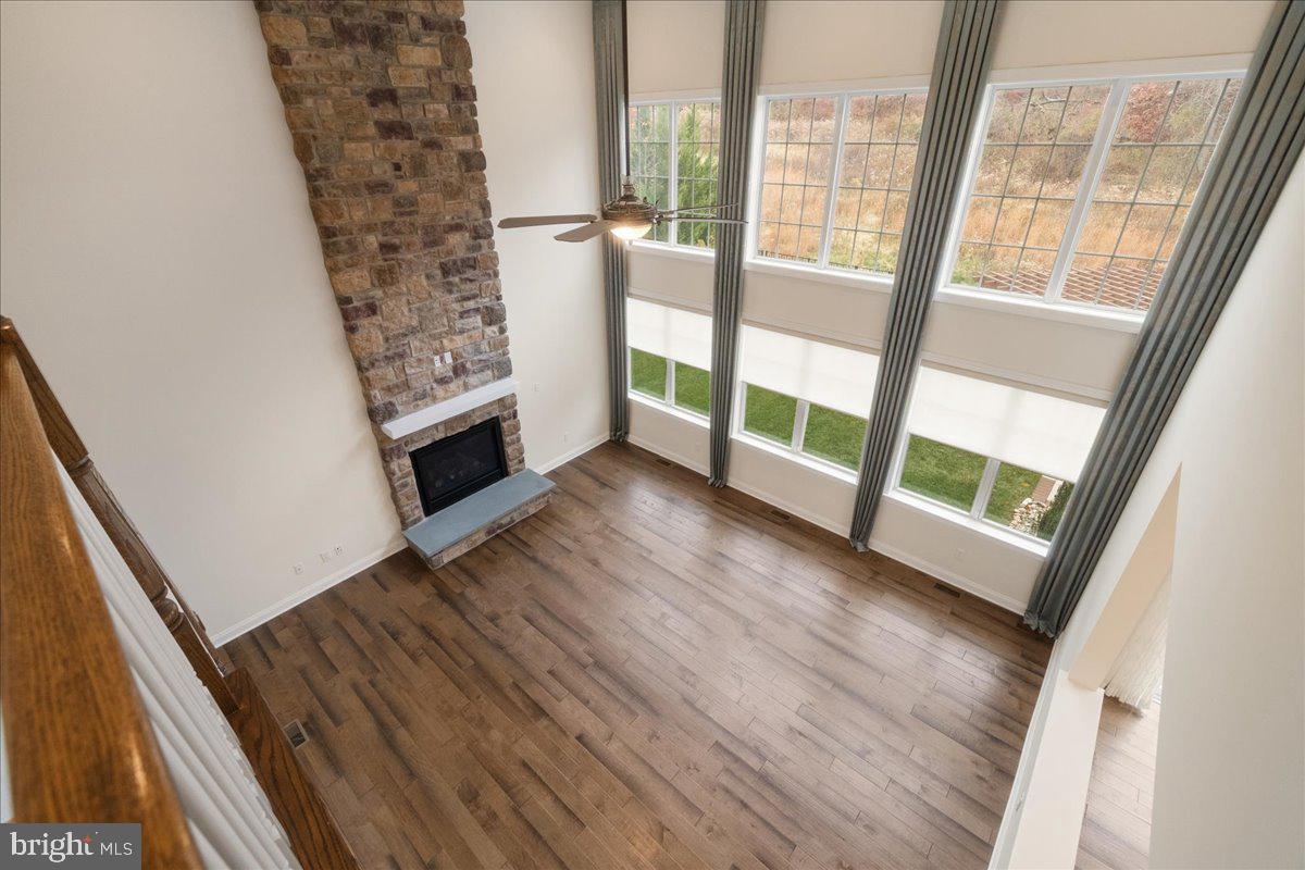 WOODLANDS AT WARWICK - Residential