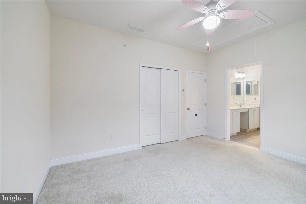 WOODLANDS AT WARWICK - Residential