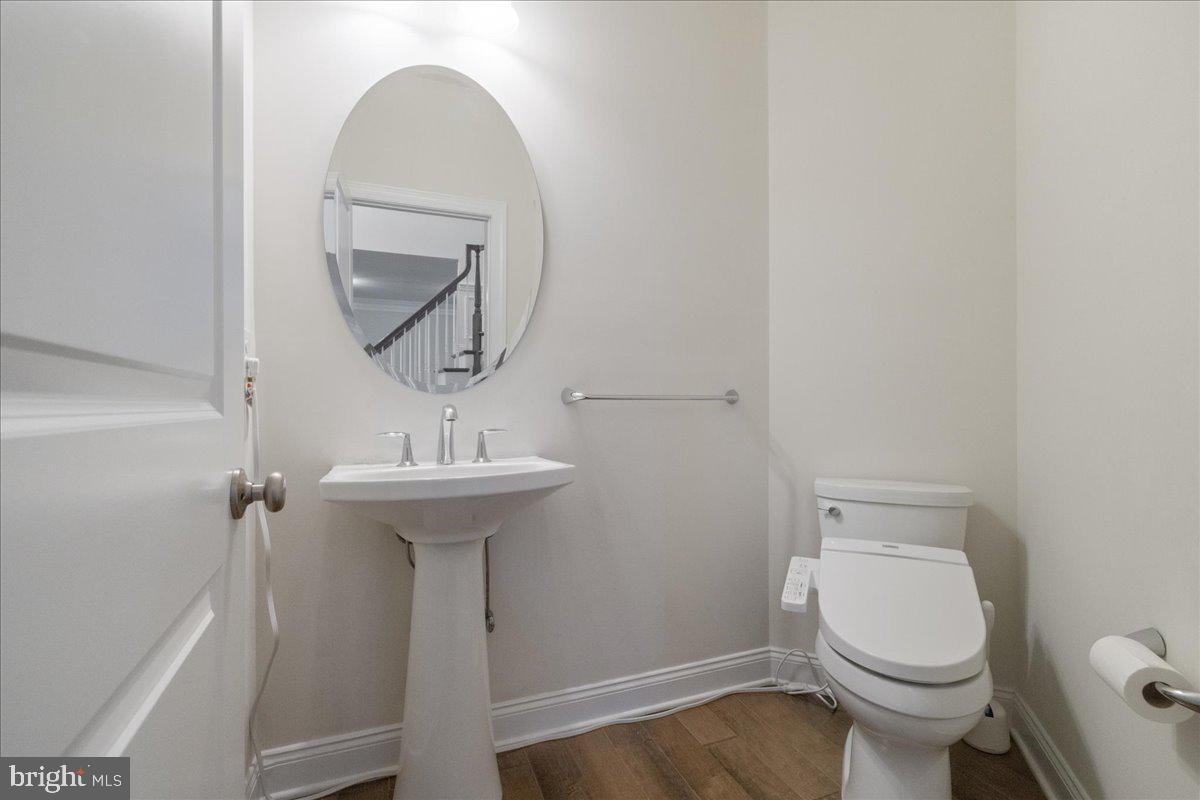 WOODLANDS AT WARWICK - Residential