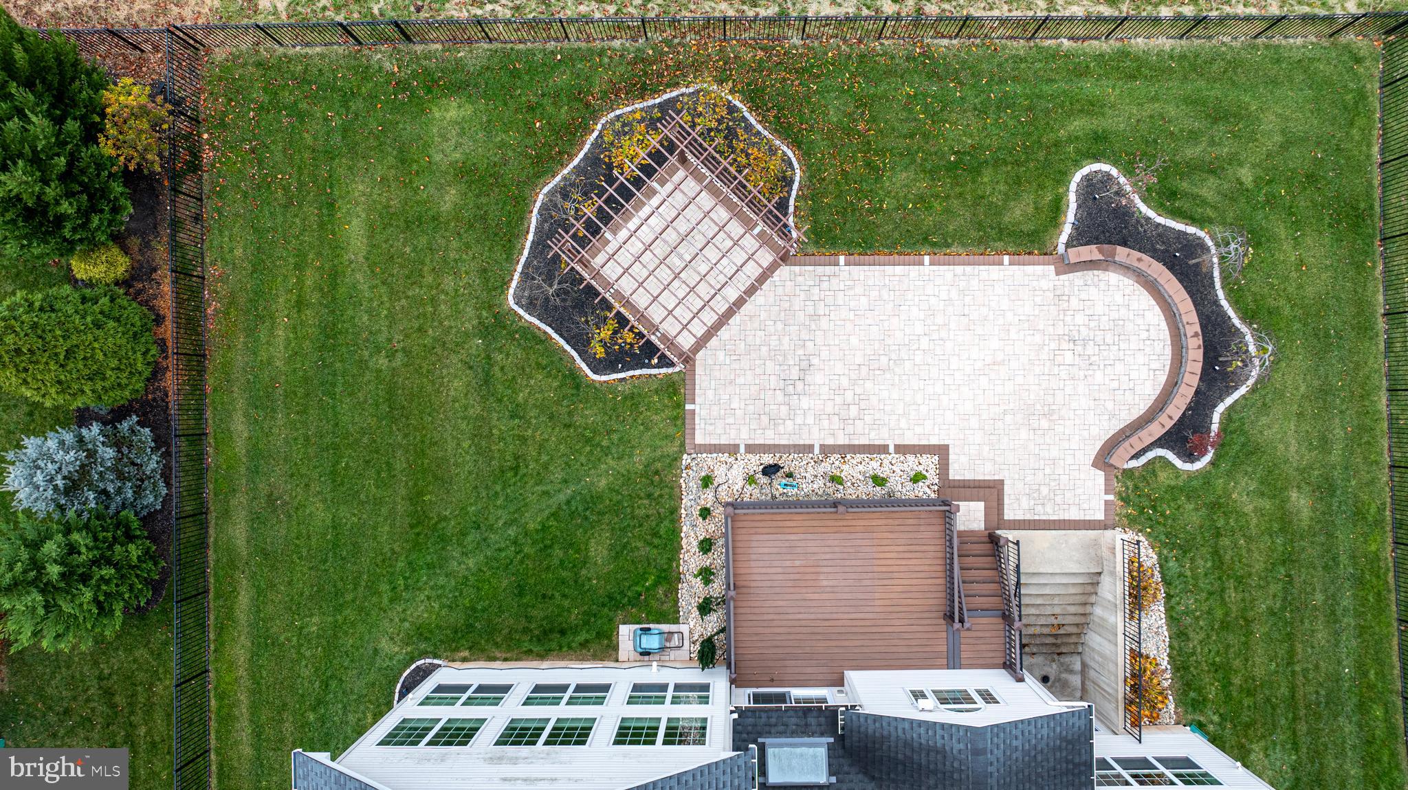 WOODLANDS AT WARWICK - Residential