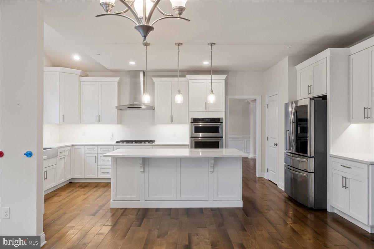 WOODLANDS AT WARWICK - Residential