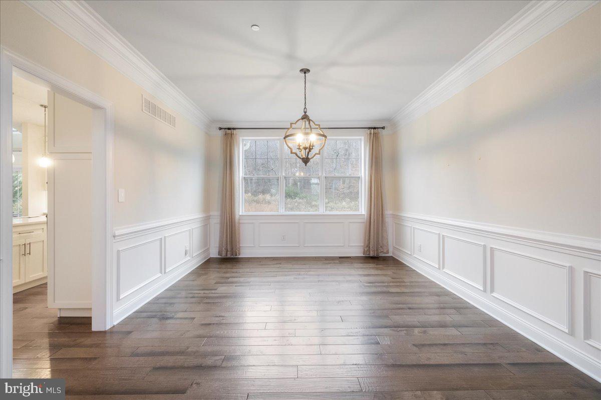 WOODLANDS AT WARWICK - Residential