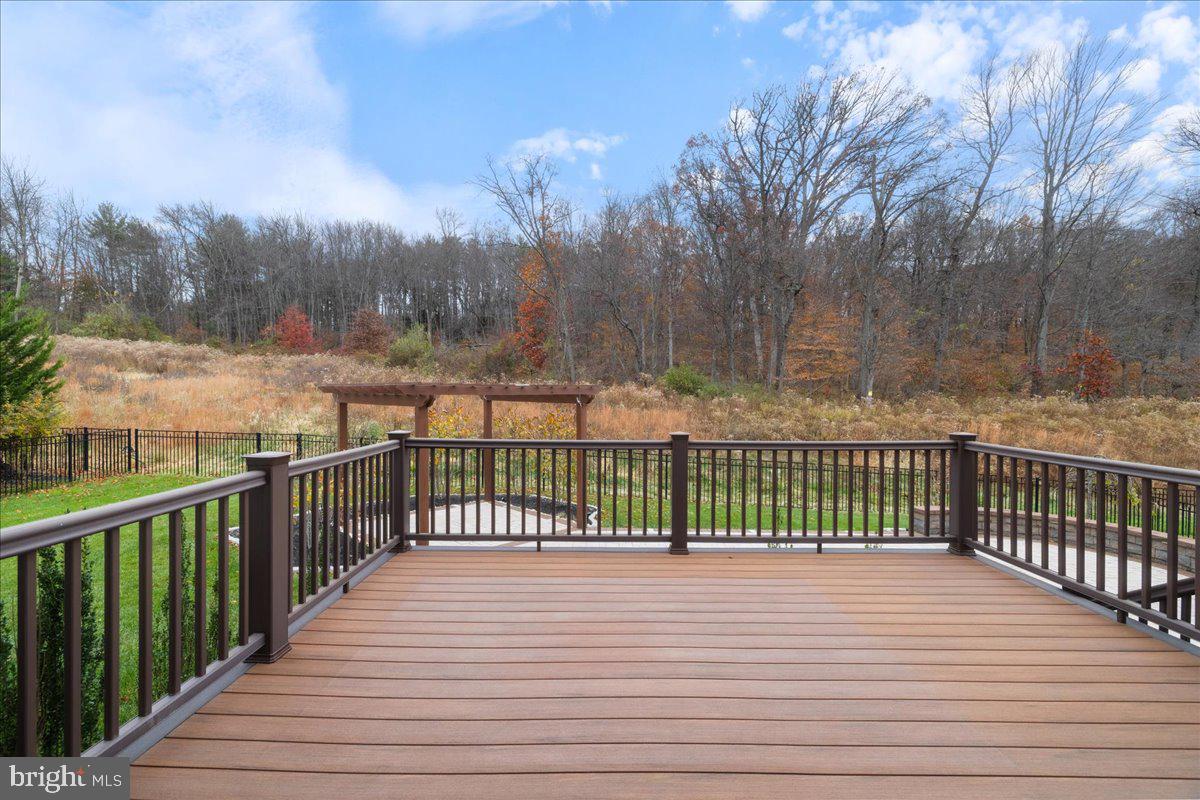 WOODLANDS AT WARWICK - Residential