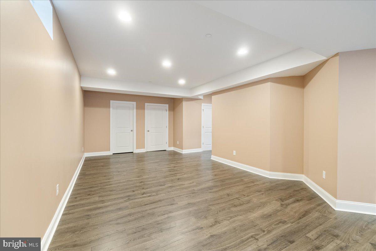 WOODLANDS AT WARWICK - Residential