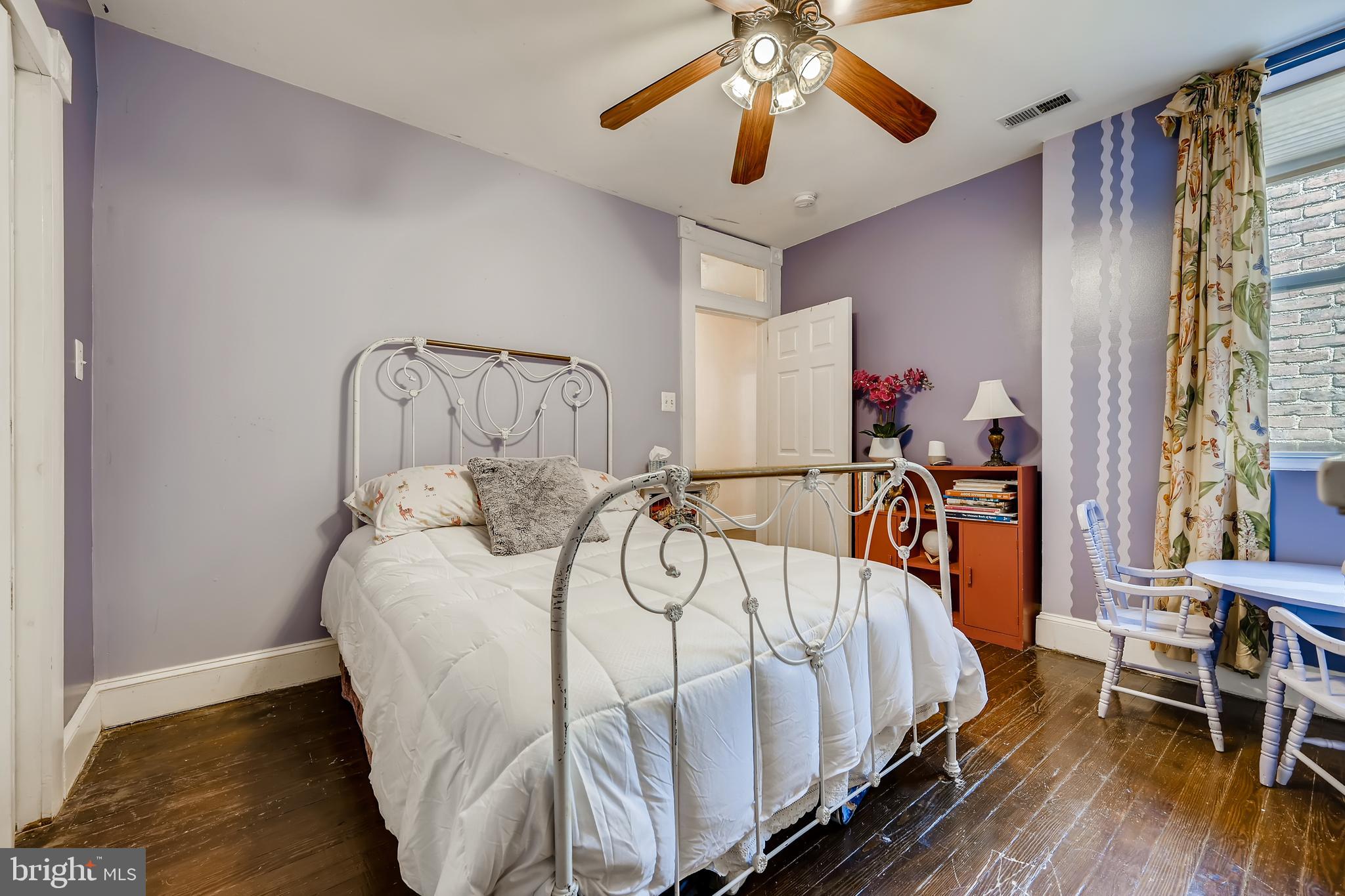 CHARLES VILLAGE - Residential