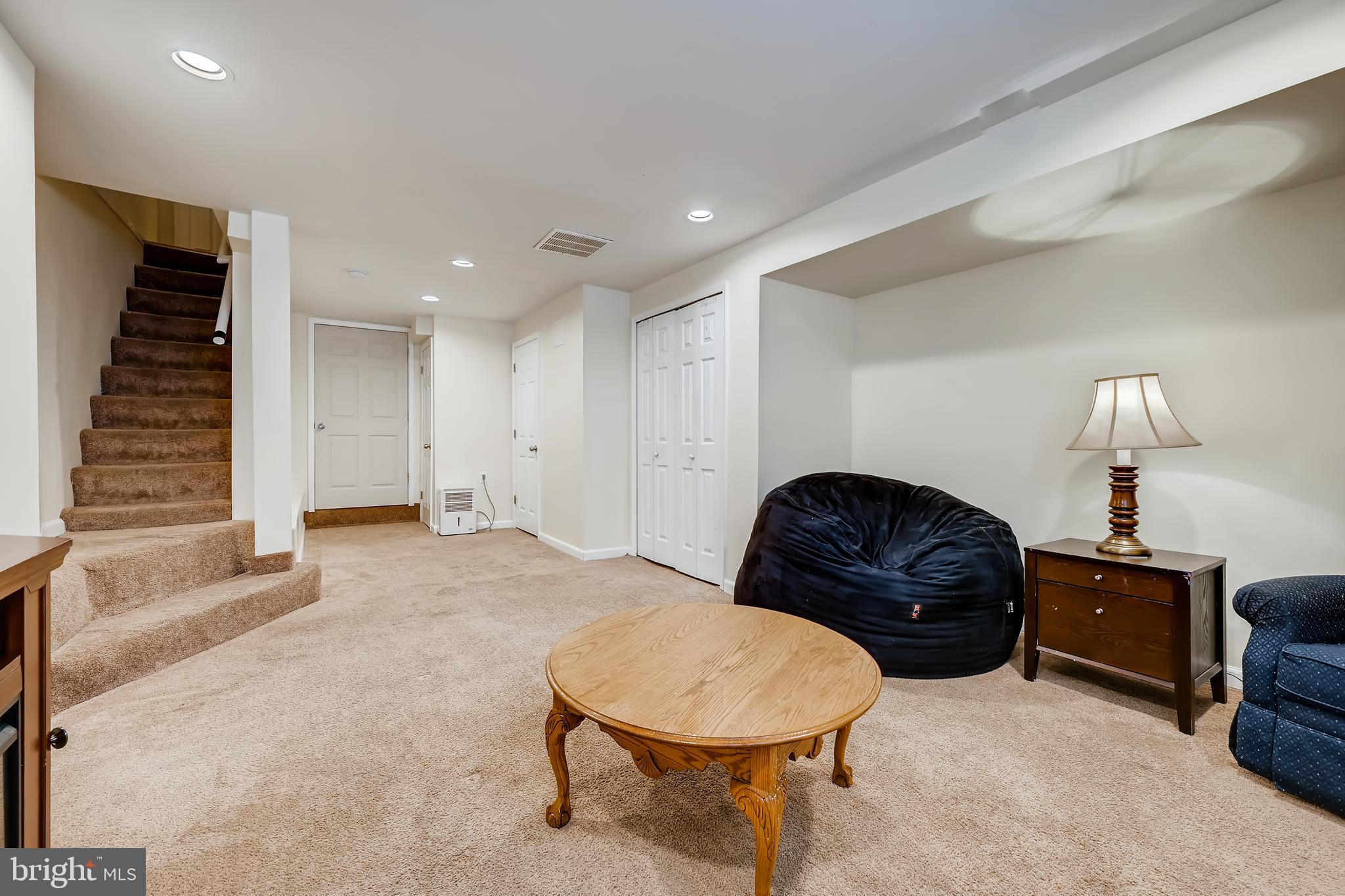 CHARLES VILLAGE - Residential