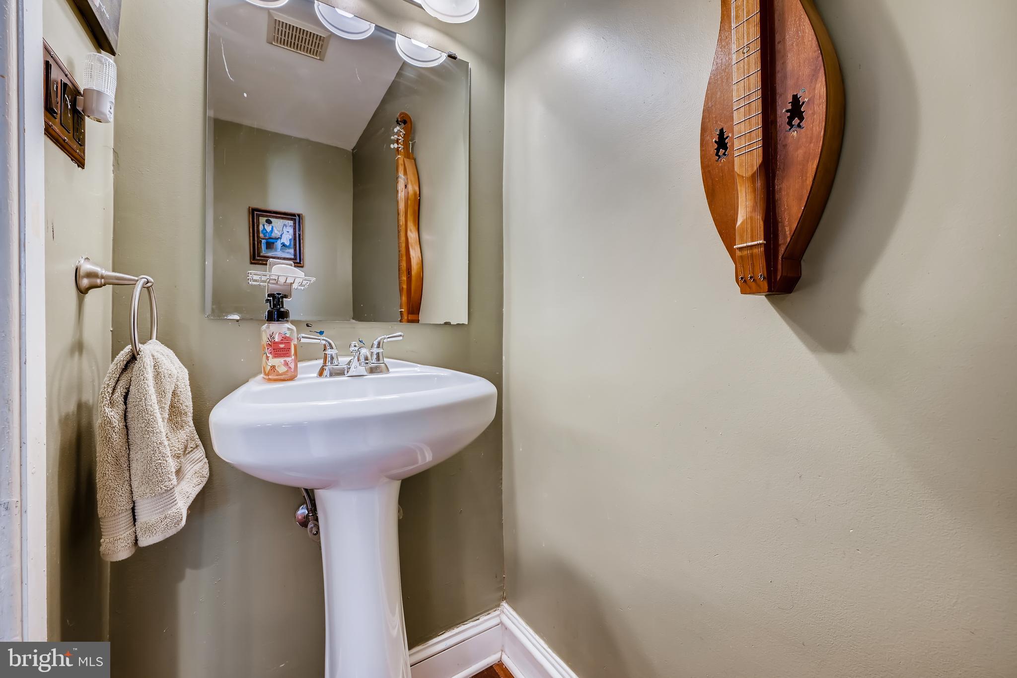 CHARLES VILLAGE - Residential