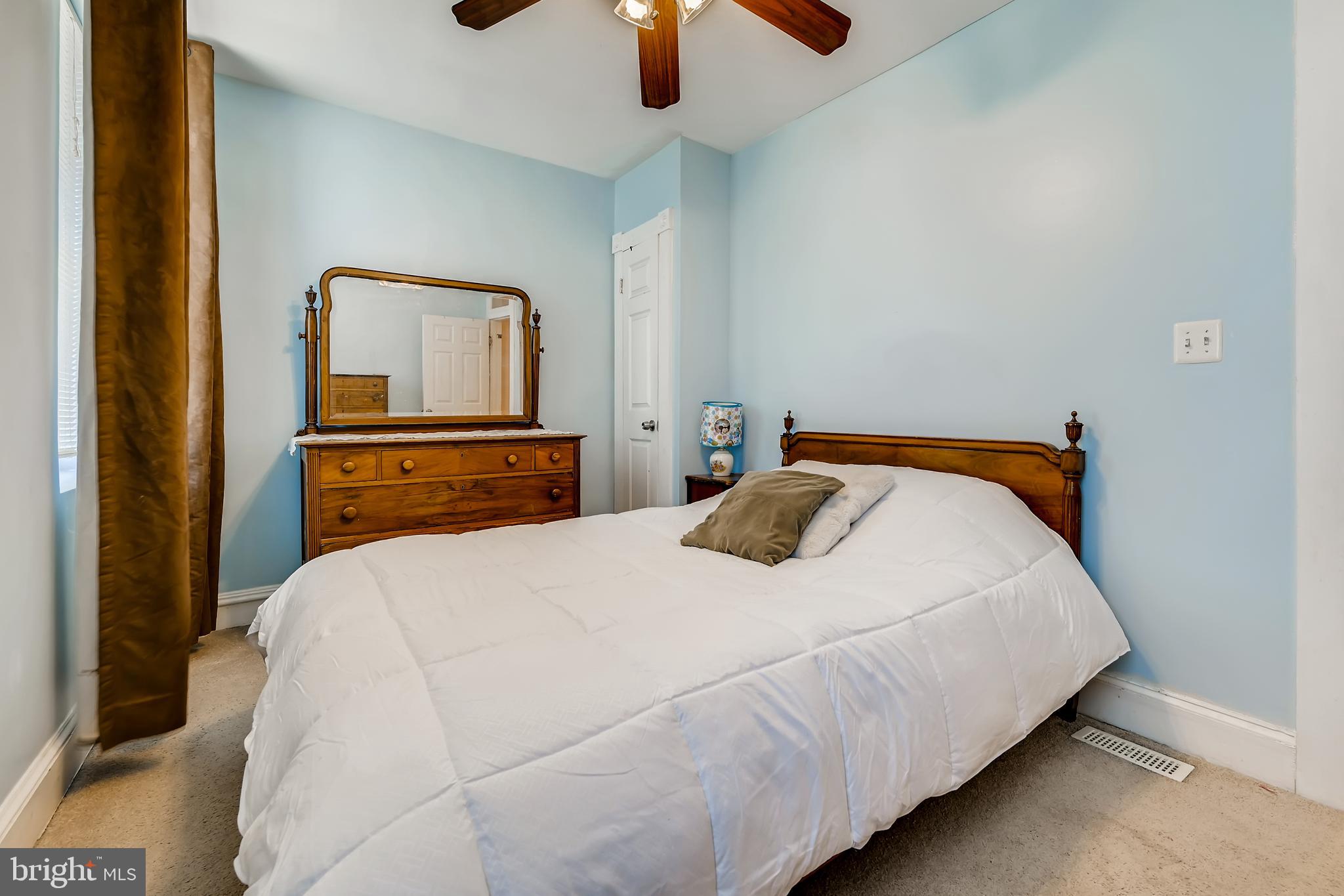 CHARLES VILLAGE - Residential